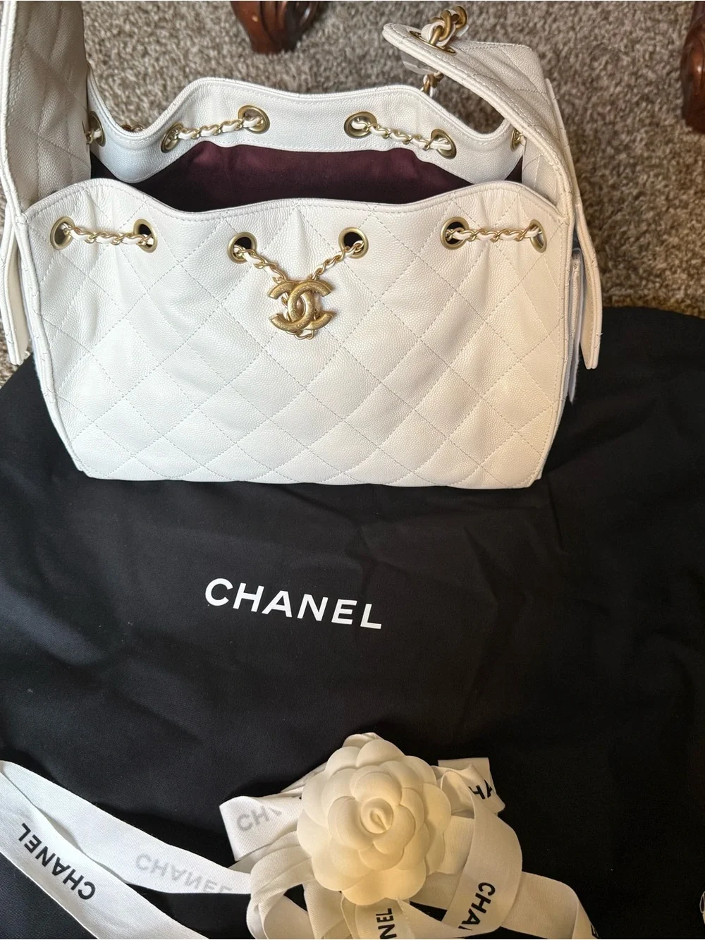 Chanel 25 small White Quilted Leather Drawstring Shoulder Bag with Gold Chain